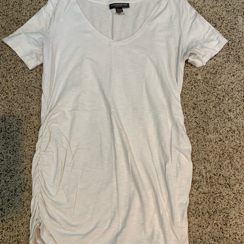 A Pea in the Pod White Short Sleeve Tee